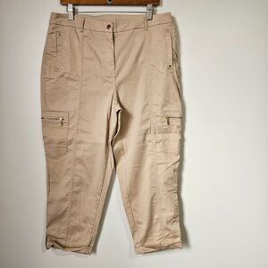 EUC LIKE NEW CHICO'S TAN UTILITY CROP PANTS SIZE 2 / WOMENS LARGE